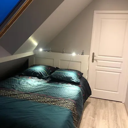 Apartment @ 10 Personnes Avec Piscine Interieure 31 Degres Zoo De 24 H Du Mans *
