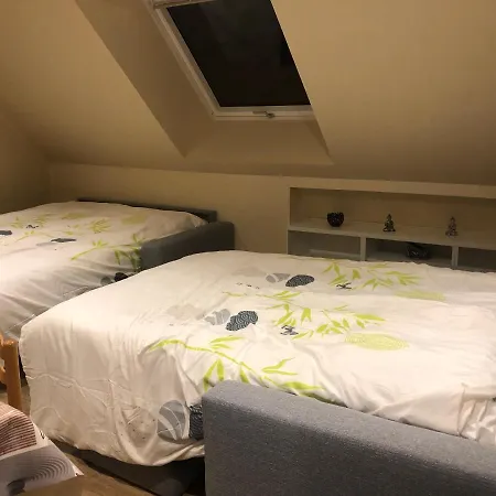 @ 10 Personnes Avec Piscine Intérieure 31 Degrés Zoo De 24 H Du Mans La Flèche