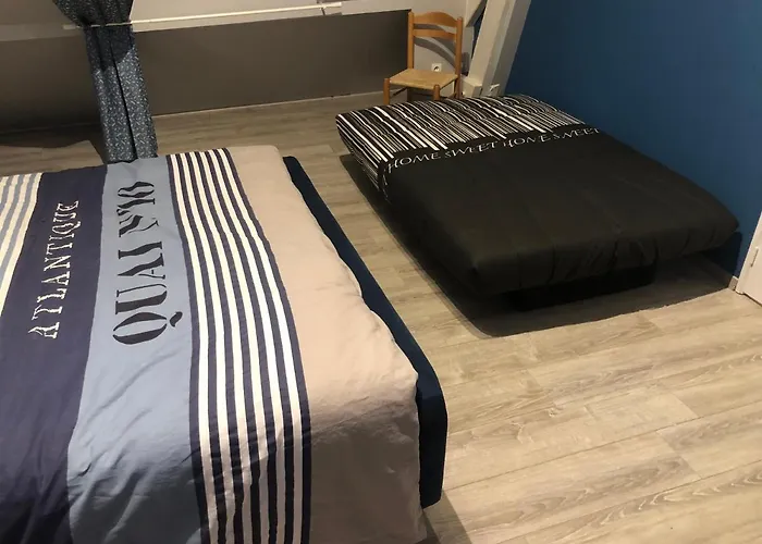 @ 10 Personnes Avec Piscine Interieure 31 Degres Zoo De 24 H Du Mans *