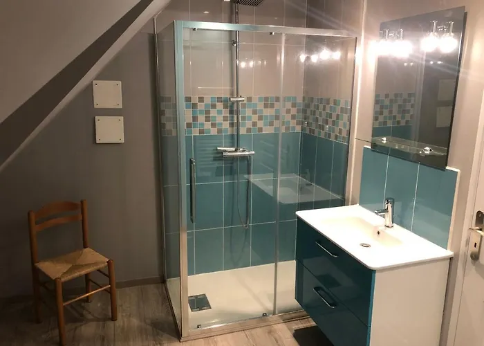 @ 10 Personnes Avec Piscine Interieure 31 Degres Zoo De 24 H Du Mans Apartamento La Flèche